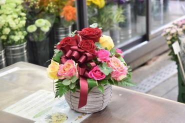 バラのアレンジメント♪｜「フラワーショップ花よど」　（熊本県天草市の花キューピット加盟店 花屋）のブログ