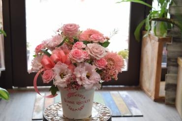 ピンク系のアレンジメント｜「フラワーショップ花よど」　（熊本県天草市の花キューピット加盟店 花屋）のブログ