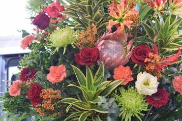 御祝スタンド花のお届け｜「フラワーショップ花よど」　（熊本県天草市の花キューピット加盟店 花屋）のブログ