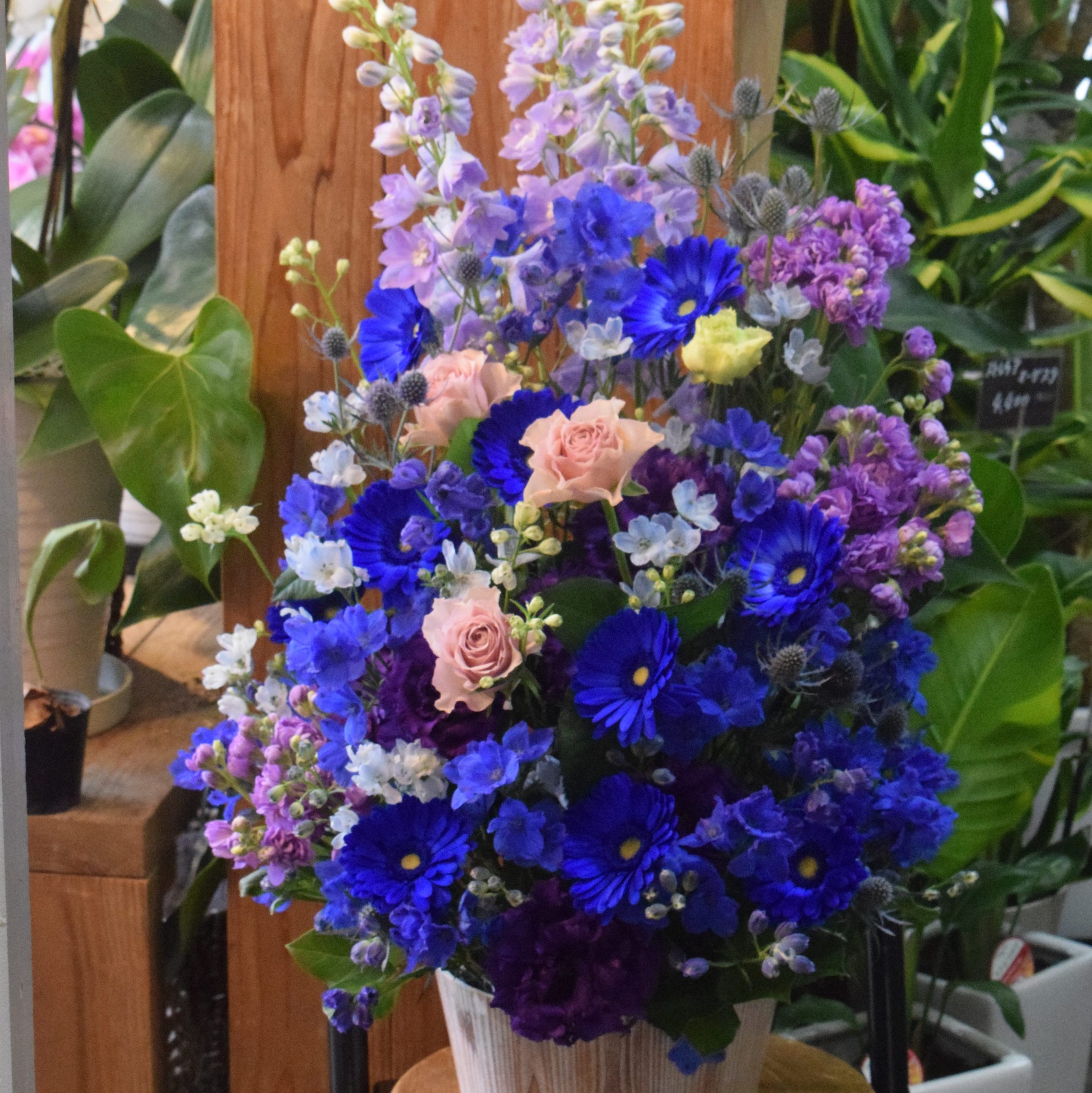 青～紫系のアレンジメント｜「フラワーショップ花よど」　（熊本県天草市の花キューピット加盟店 花屋）のブログ
